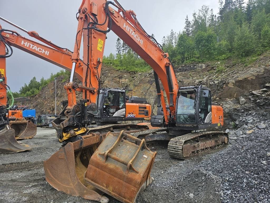 Hitachi ZX 210 LC-5