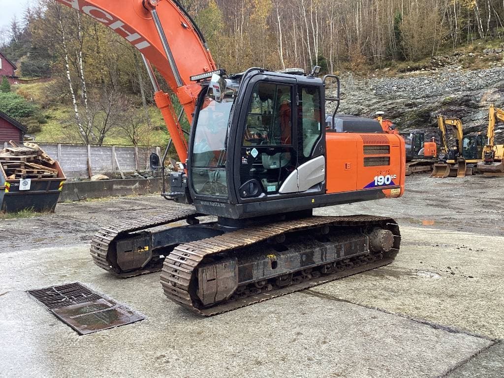 Hitachi ZX190LC-6