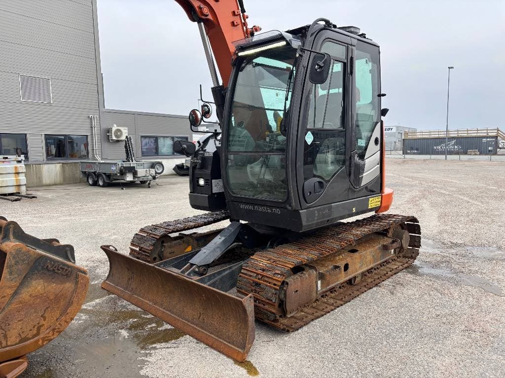 Hitachi ZX 85 US-6