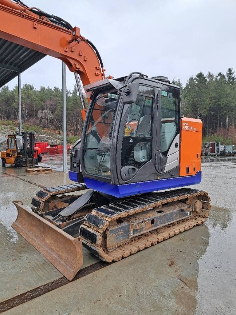 Hitachi Zeron ZE85US